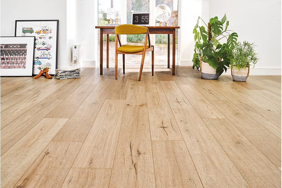 Audacity 12mm Laminate Meadow Oak Built-in Underlay - Image 6